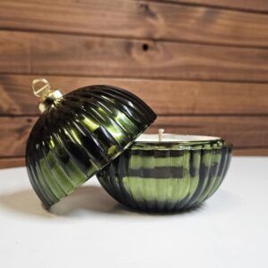 Green Bauble Soy Wax Candle - Image 2